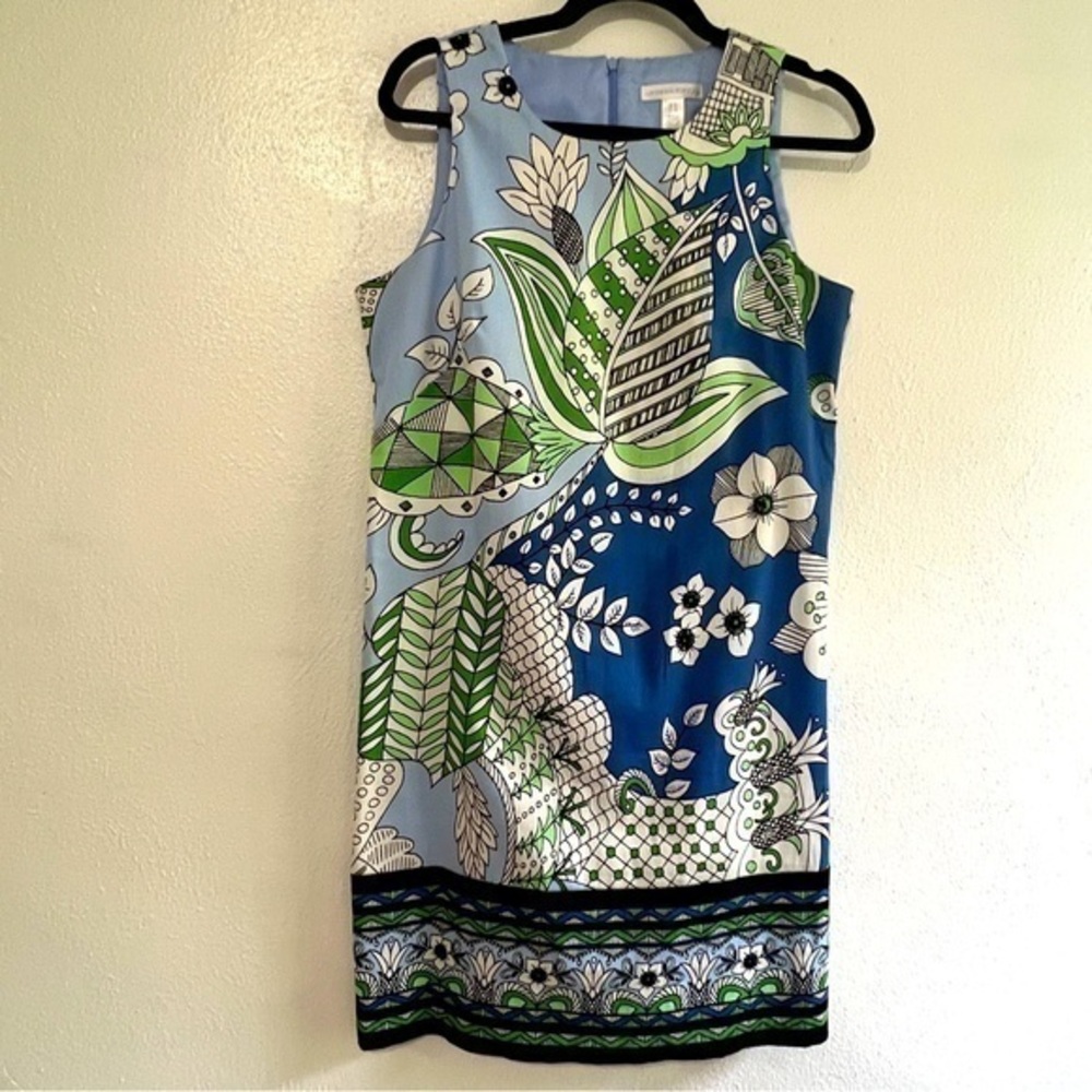 London Times sleeveless abstract floral print dress, Sz 8. Preowned. Like new.